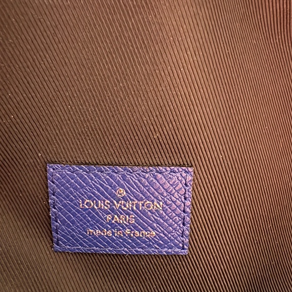 Louis Vuitton Back Pack - Picture 4 of 5